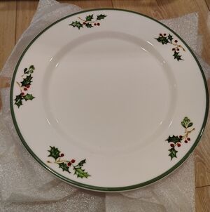 Christmas Porcelain Dinner Plates Christopher Radko